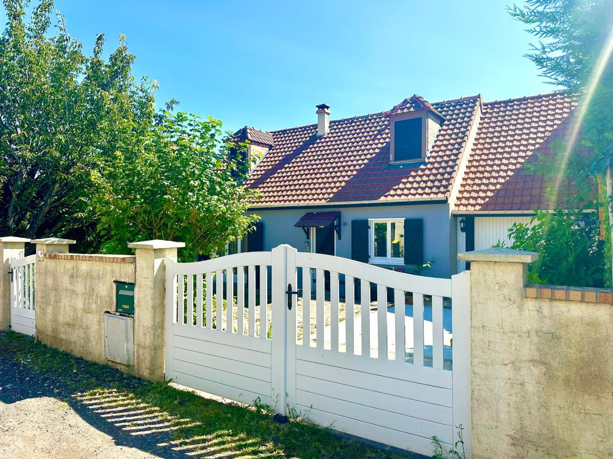 Vacation House In Quiet Village Congerville-Thionville エクステリア 写真