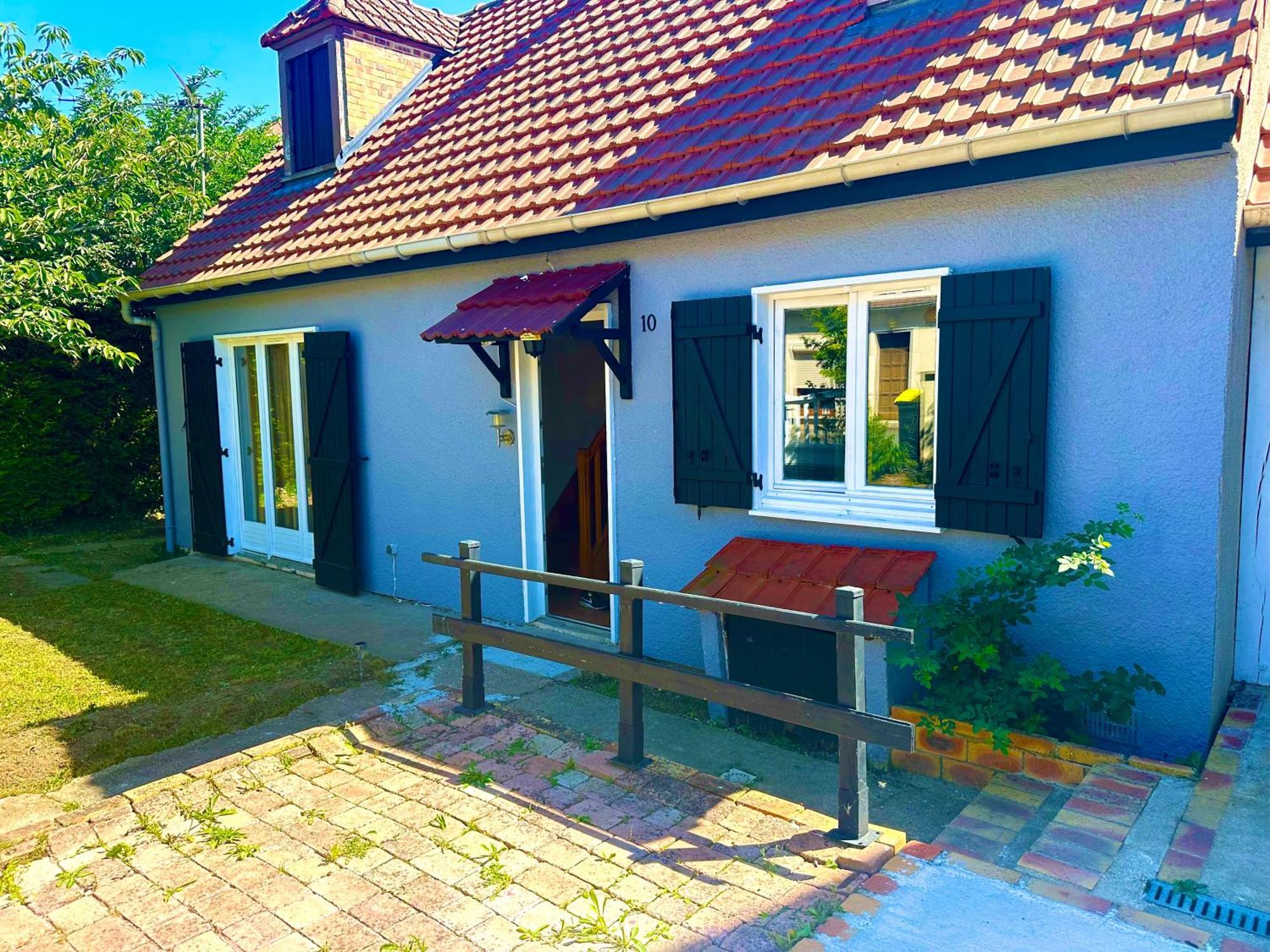 Vacation House In Quiet Village Congerville-Thionville エクステリア 写真
